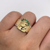 Anillo Rostro cristo circones verdes y blancos Oro amarillo 18k / Talla 9 1/2 / 5,95 Gr / 4,5 mm