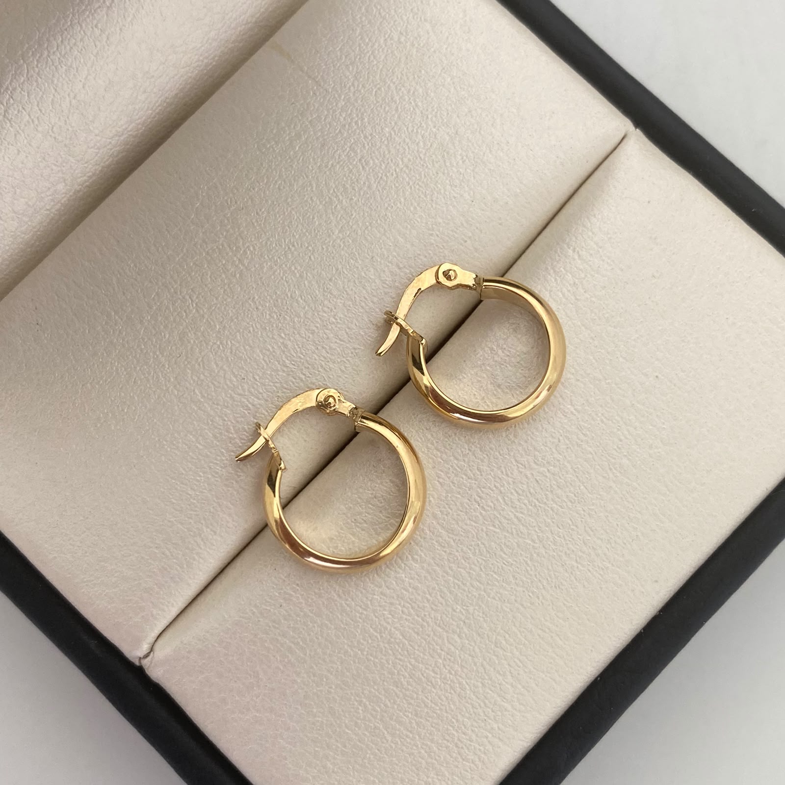 Candonga Media Caña redonda lisa Oro amarillo 18k 1,1 Gr / 1,4 Cm