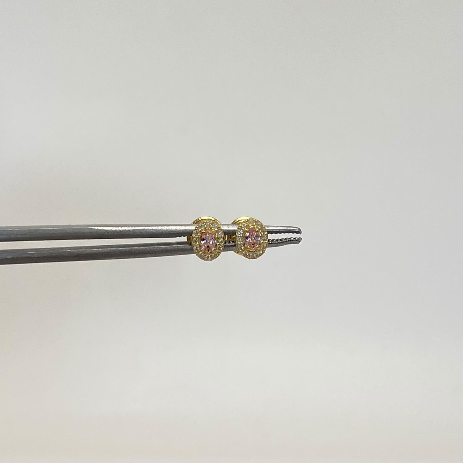 Topos Ovalado circón rosado Oro amarillo 18k 0,7 Gr / 4,5 mm