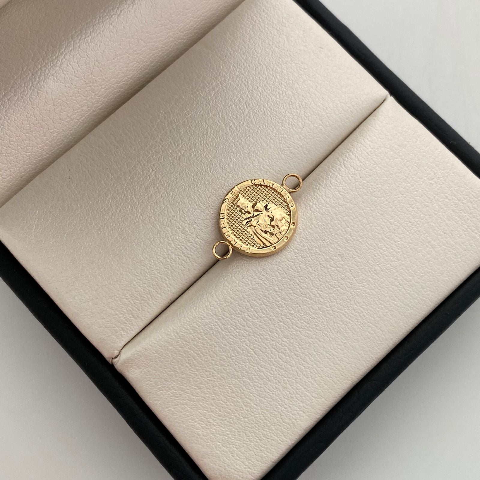 Herraje Virgen del Carmen Oro amarillo 18k 0,7 Gr / 1,3 Cm
