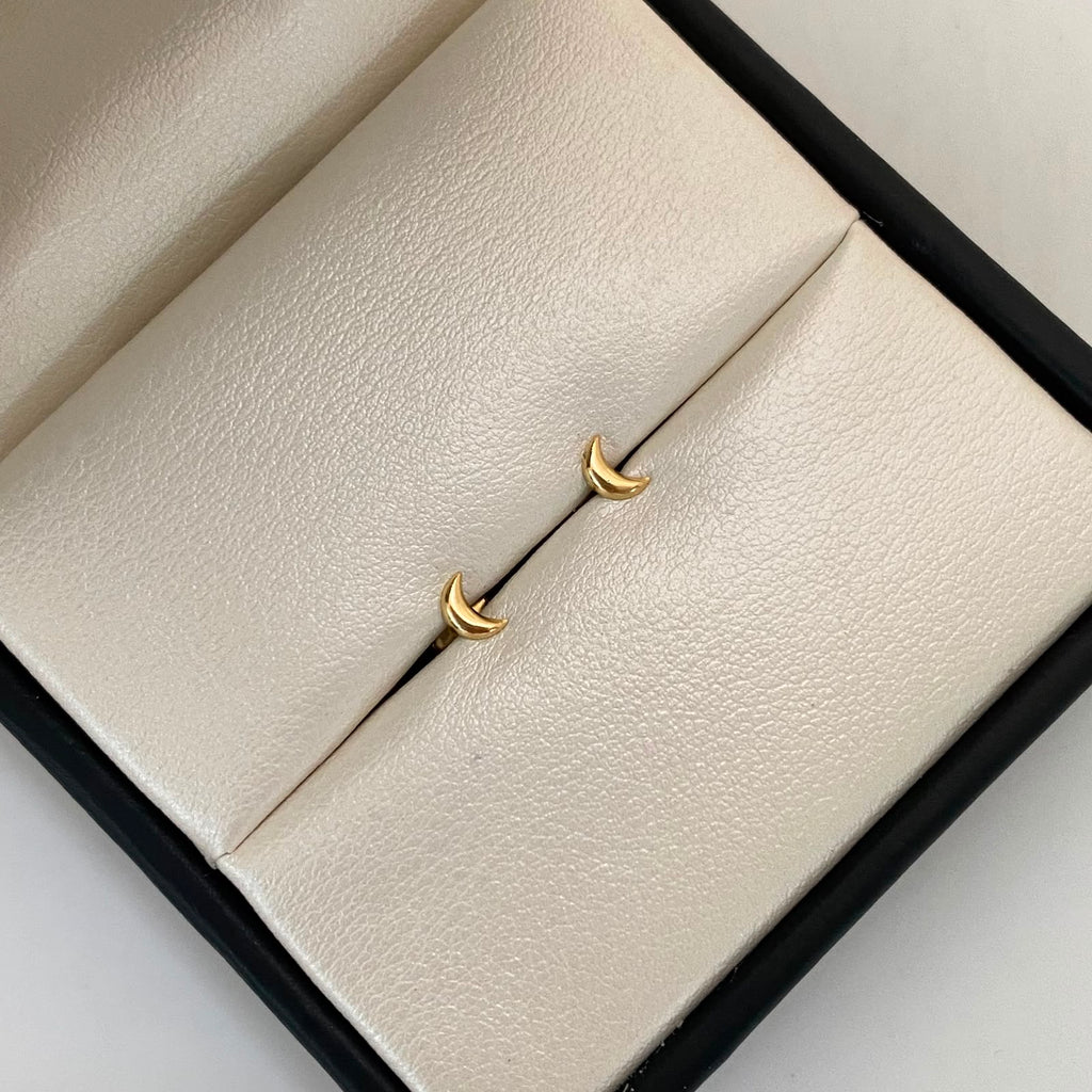Topos media luna lisa  Oro amarillo 18k 0,4 Gr / 5 mm
