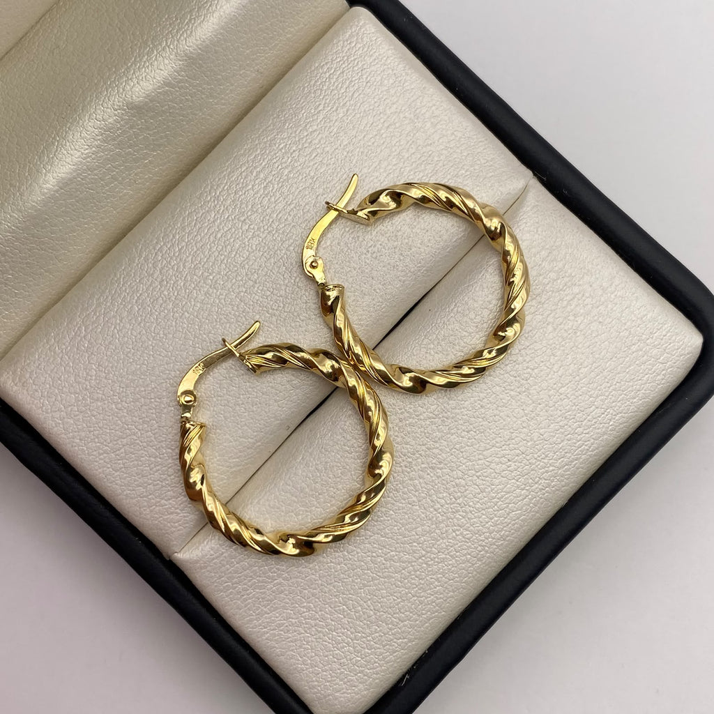 Candonga entorchada Oro amarillo 18k 2,32 Gr / 2,5 Cm