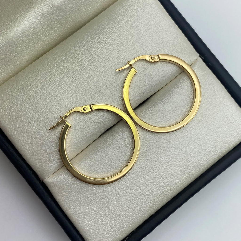Candonga It delgada lisa Oro amarillo 18k 1,85 Gr / 2,5 Cm