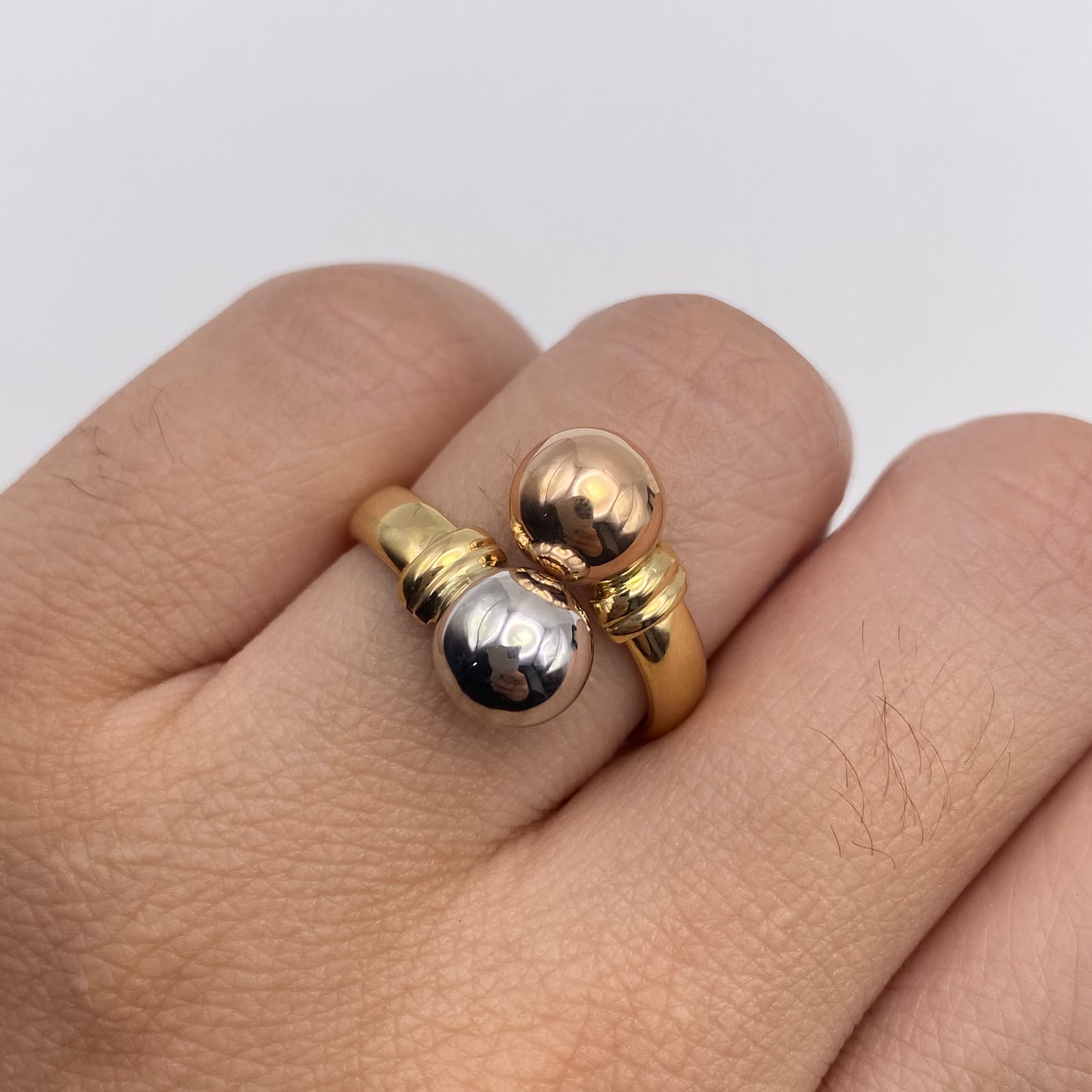 Anillo tu y yo Oro amarillo 18k / Talla 7 1/2 / 3,03 Gr / 4 mm