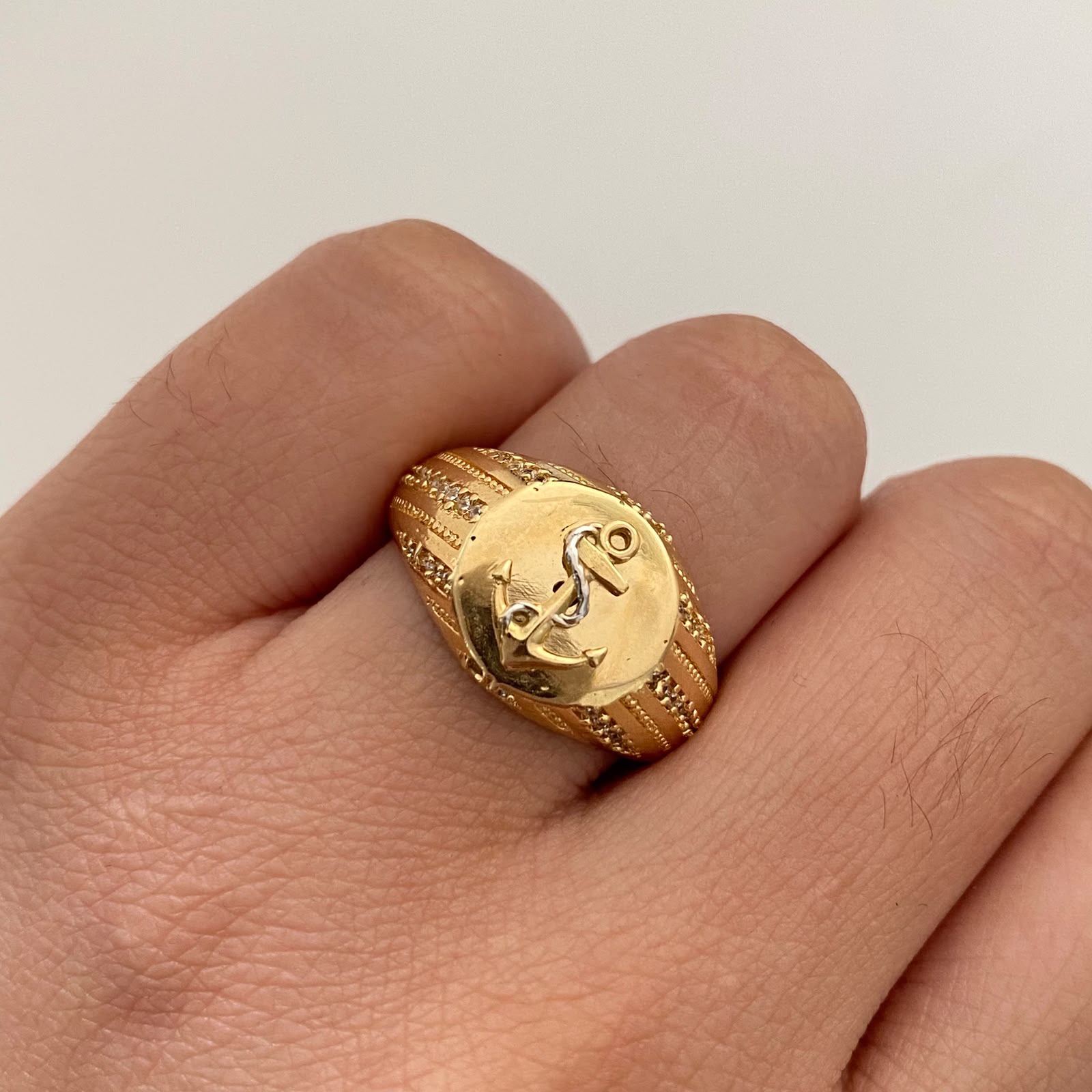 Anillo Ancla casting Oro amarillo y Oro blanco 18k / Talla 10 1/4 / 5,1 Gr / 2,9 mm