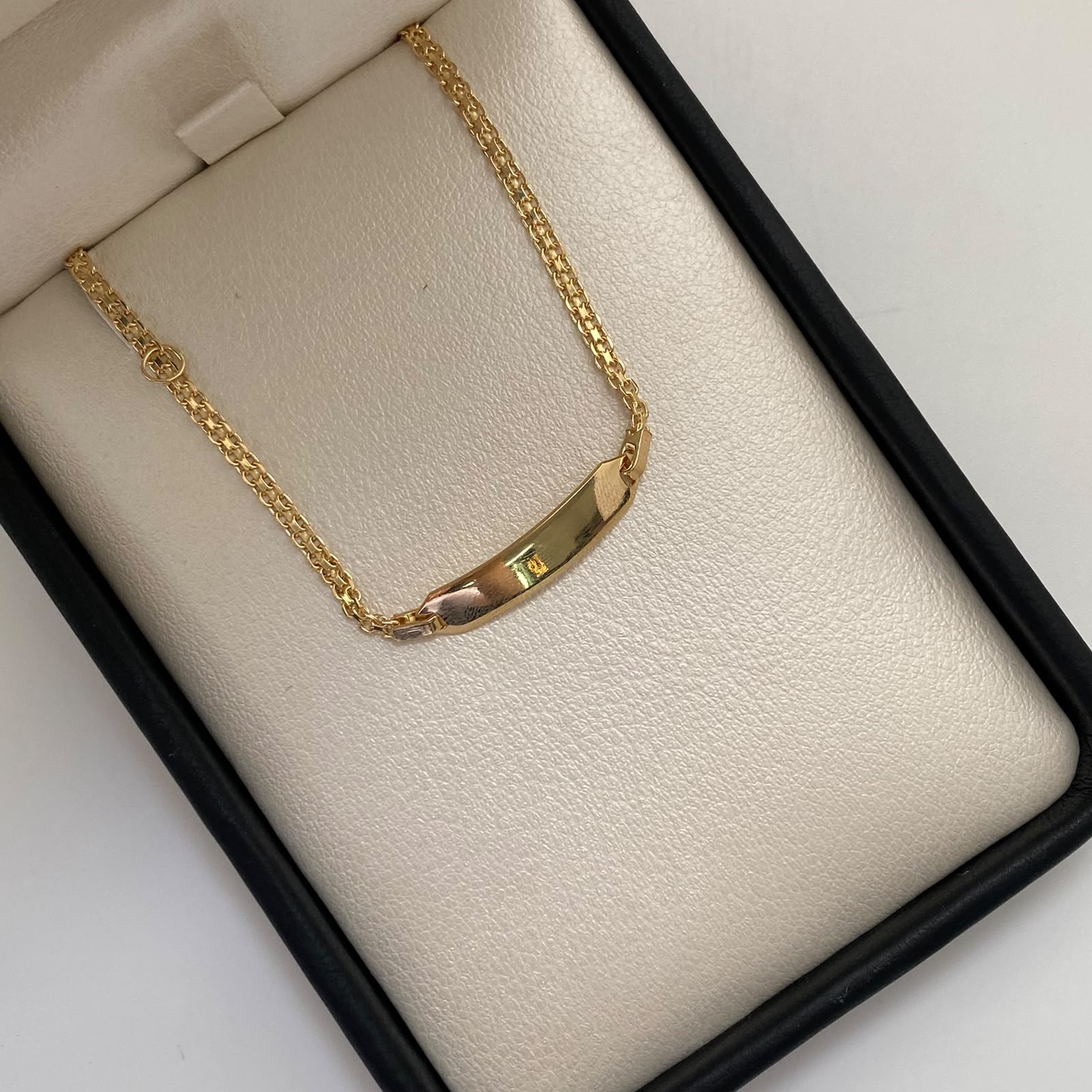 Pulso bebé It Placa Tejido Chino Oro amarillo 18k +1 / 2,05 Gr / 1,4 mm / 15,4 Cm