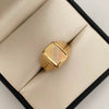 Anillo Cuadrado Toquel Mate Tres oros 18k / Talla 10 1/2 / 3,15 Gr / 4,1 mm