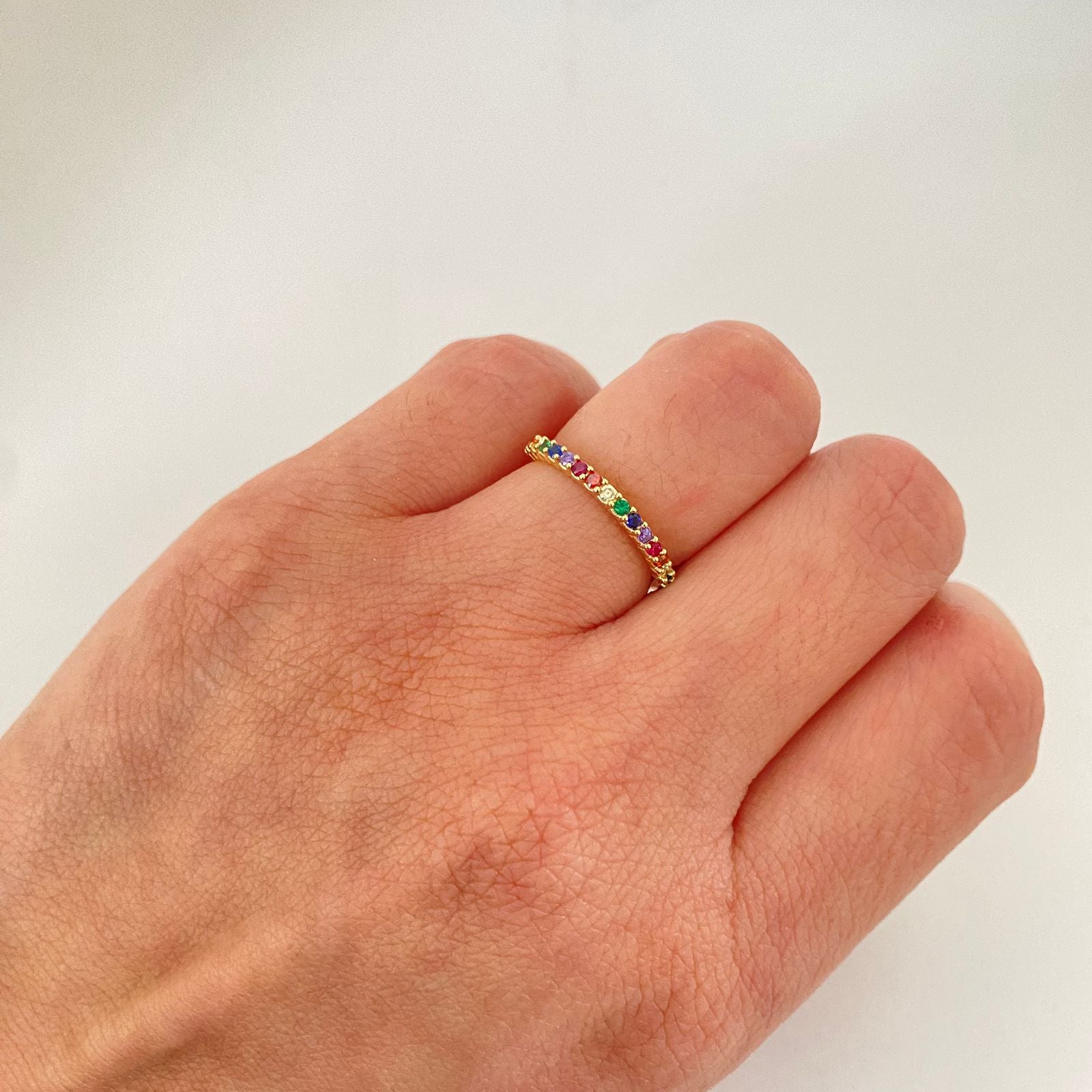 Anillo churumbela con circones multicolor  Oro amarillo 18k / Talla 5 3/4 / 1,7 Gr