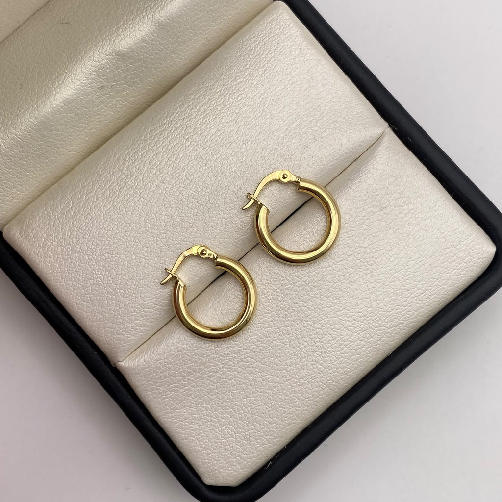 Candonga lisa Oro amarillo 18k 1,19 Gr / 1,5 Cm