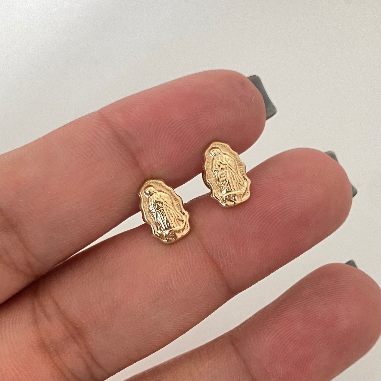 Topos silueta virgen guadalupe Oro amarillo 18k 0,85 Gr / 6,5 mm