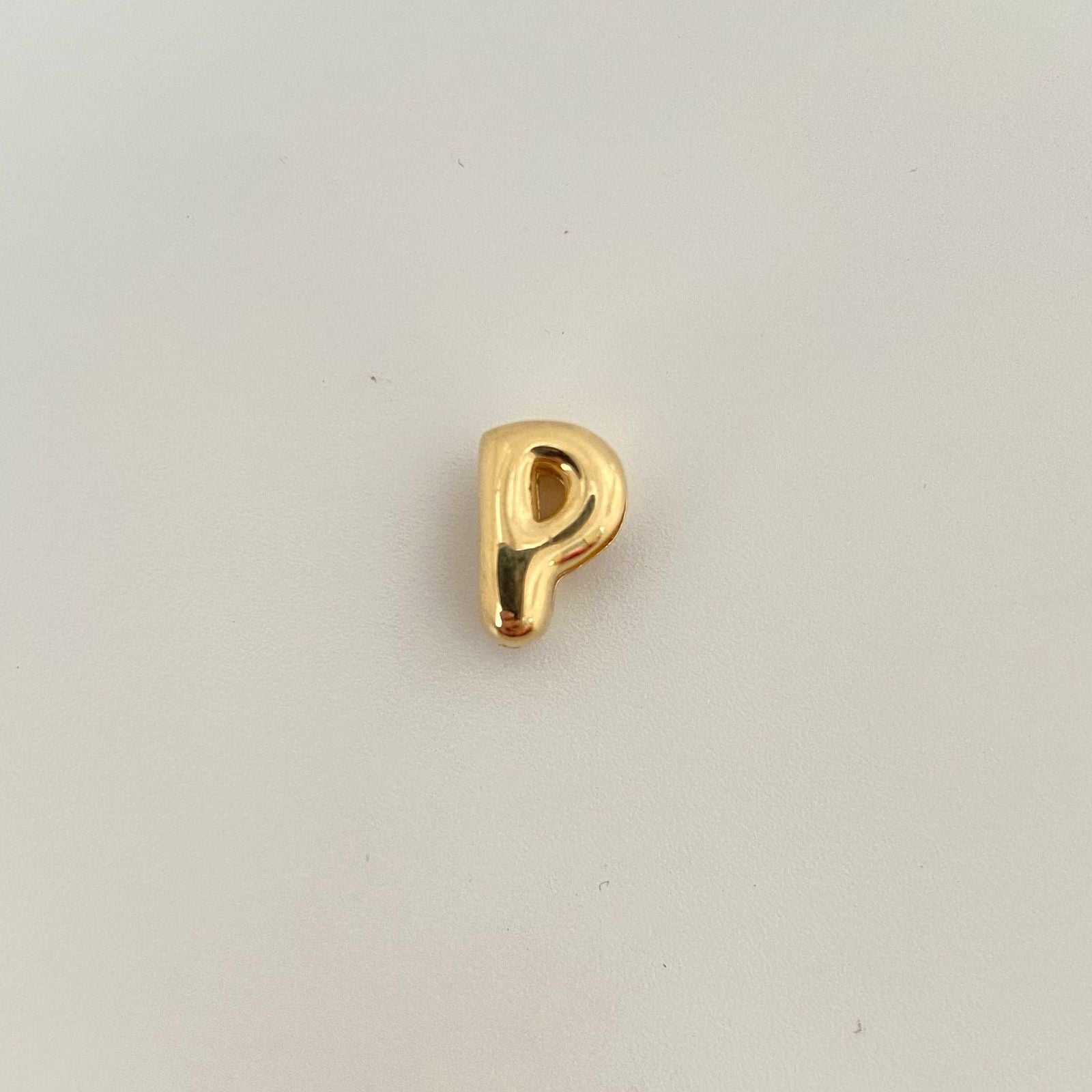 Dije It letra P (Joya) Oro amarillo 18k 0,6 Gr / 1,0 Cm