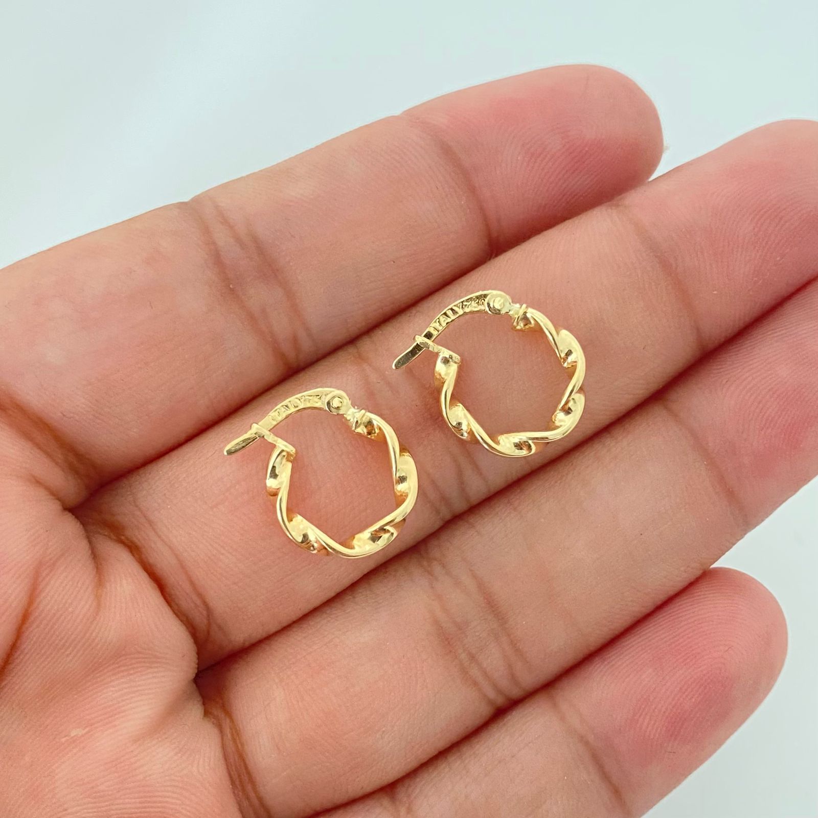Candonga entorchada Oro amarillo 18k 1,0 Gr / 1,2 Cm