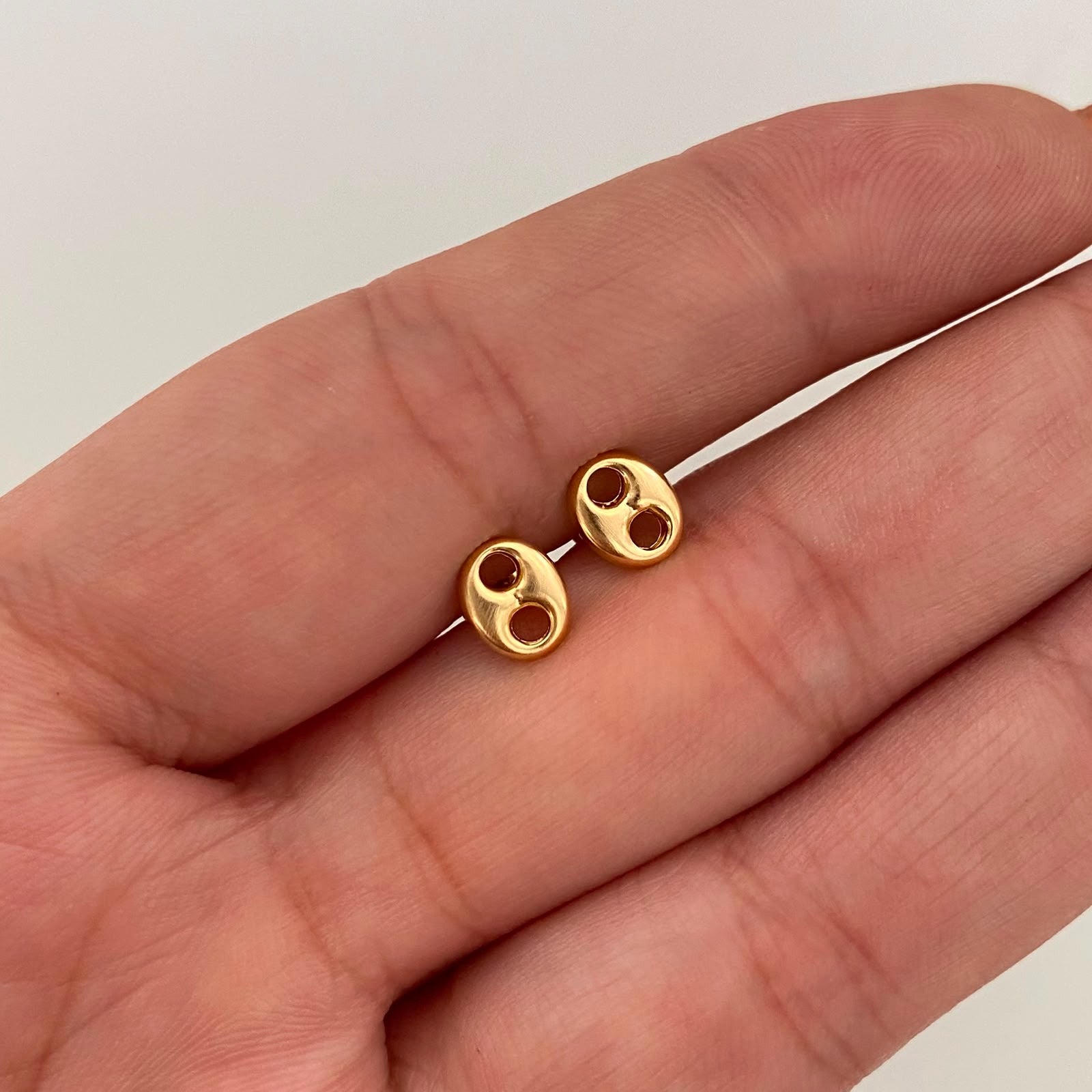 Topos Gc Liso Oro amarillo 18k 0,6 Gr / 7,2 mm
