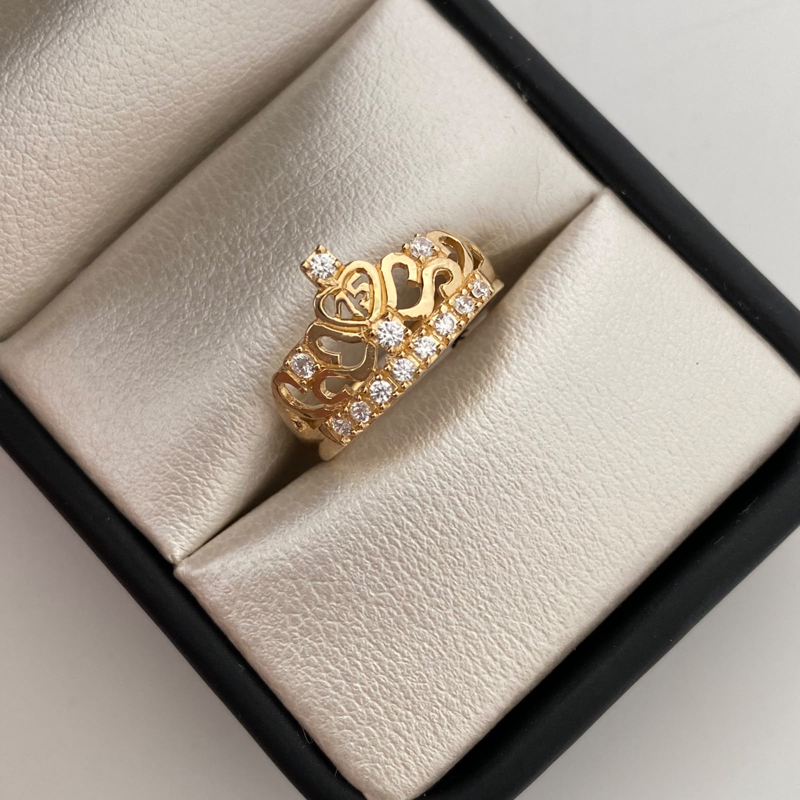 Anillo 15 Corona Casting Blanco Oro amarillo 18k / Talla 6 / 2,85 Gr
