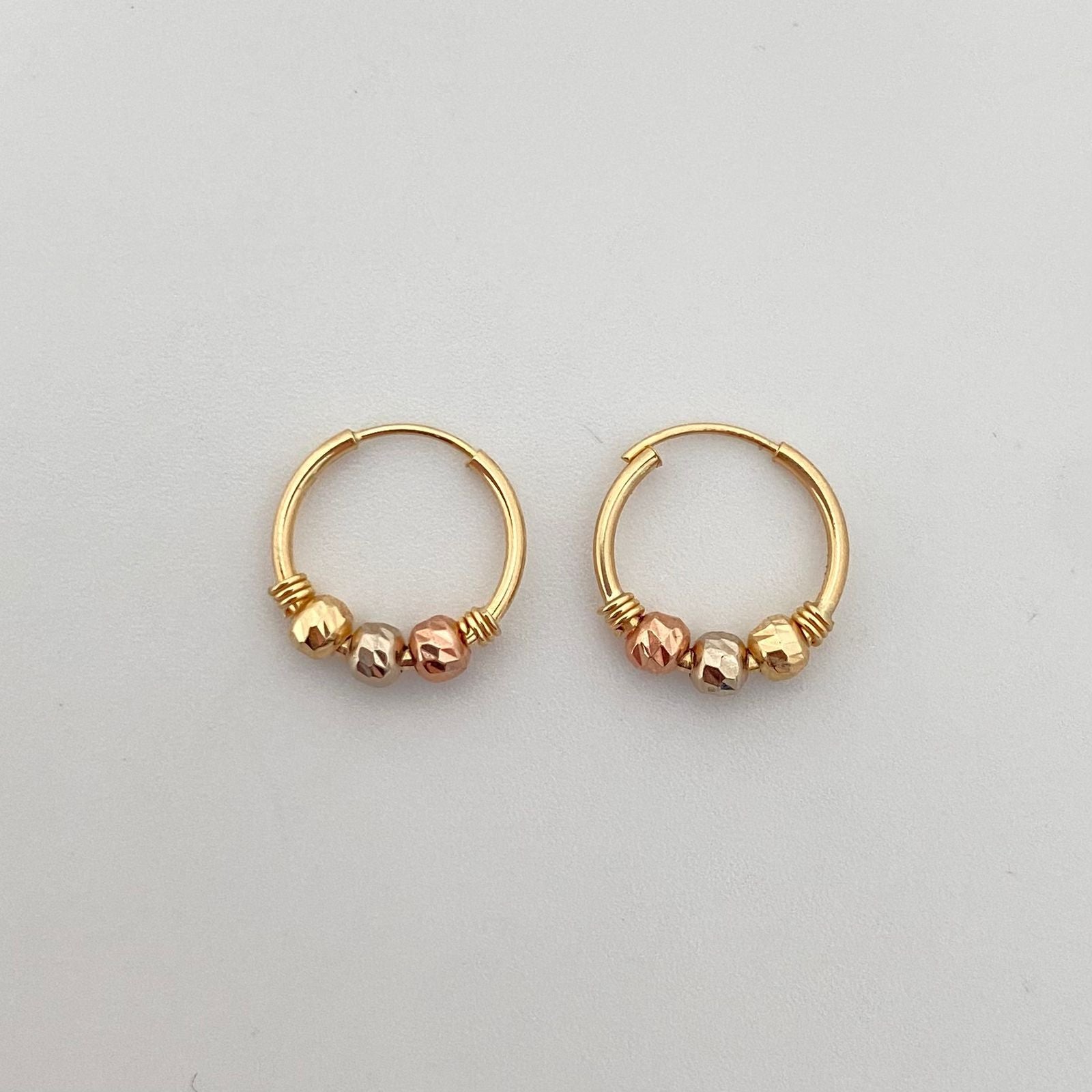 Candonga imperdible balines diamantados Tres oros 18k 1,15 Gr / 1,5 Cm