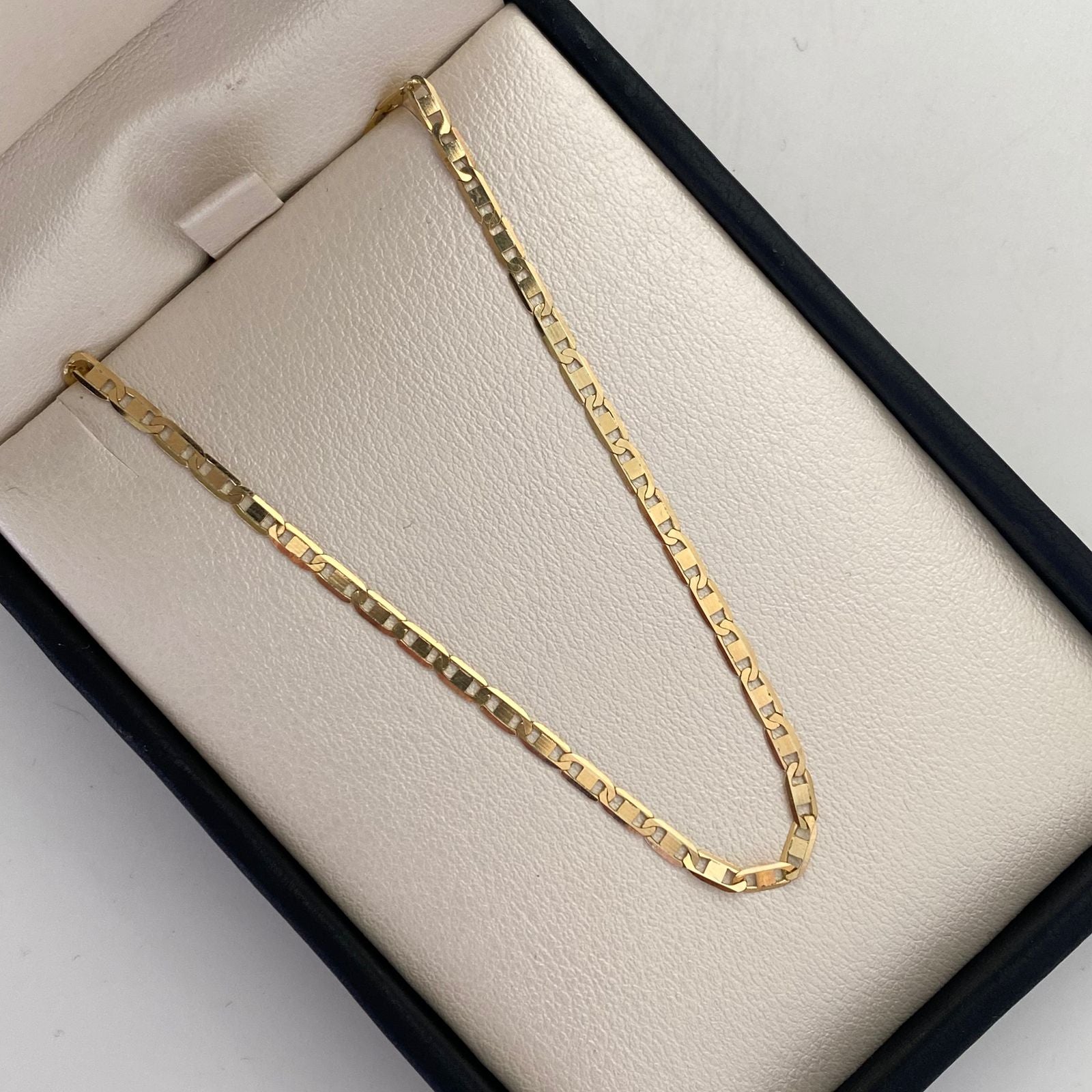 Cadena It Plana Lisa Oro amarillo 18k 5,75 Gr / 2,5 mm / 60 Cm