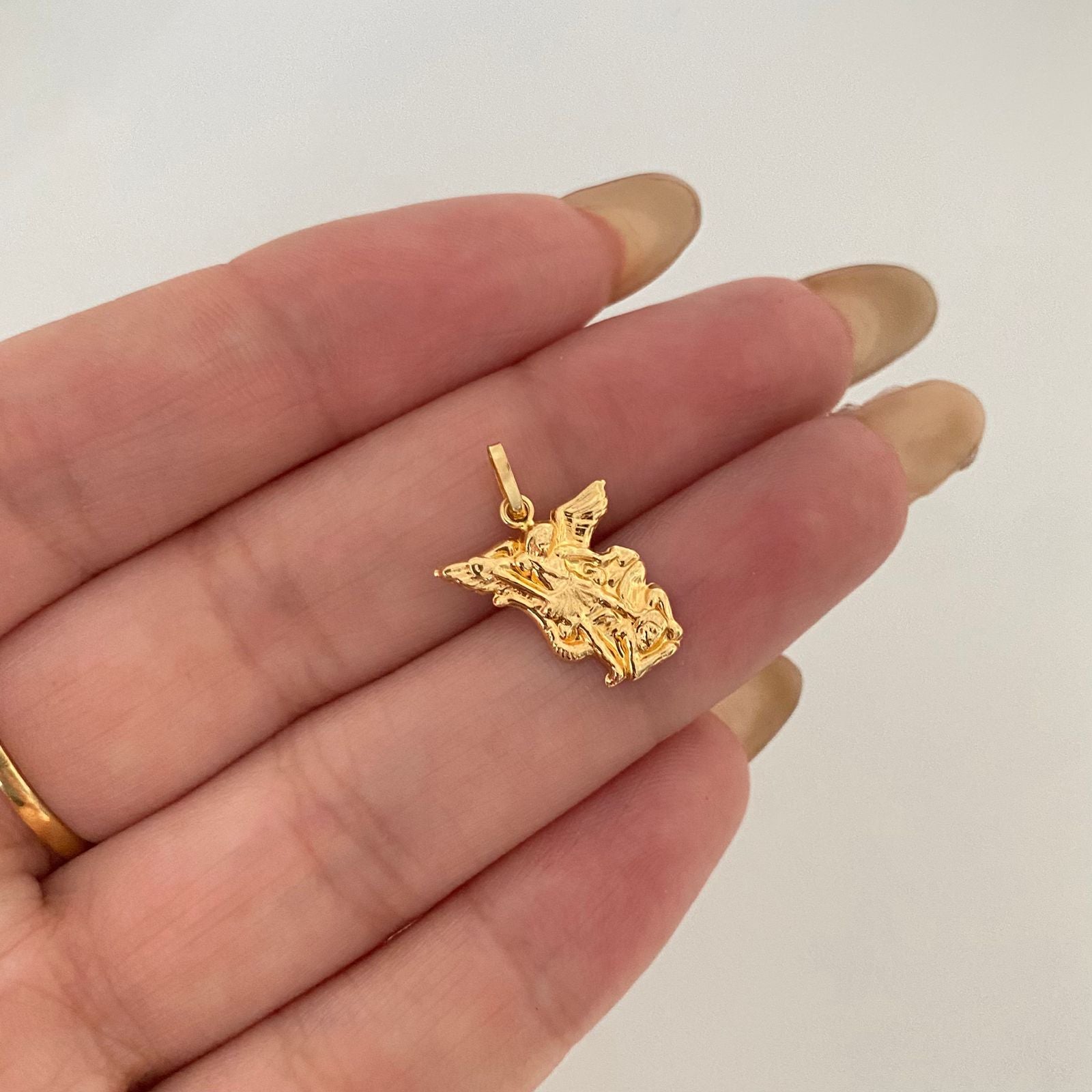 Dije san miguel arcangel Oro amarillo 18k 0,6 Gr / 2,0 Cm