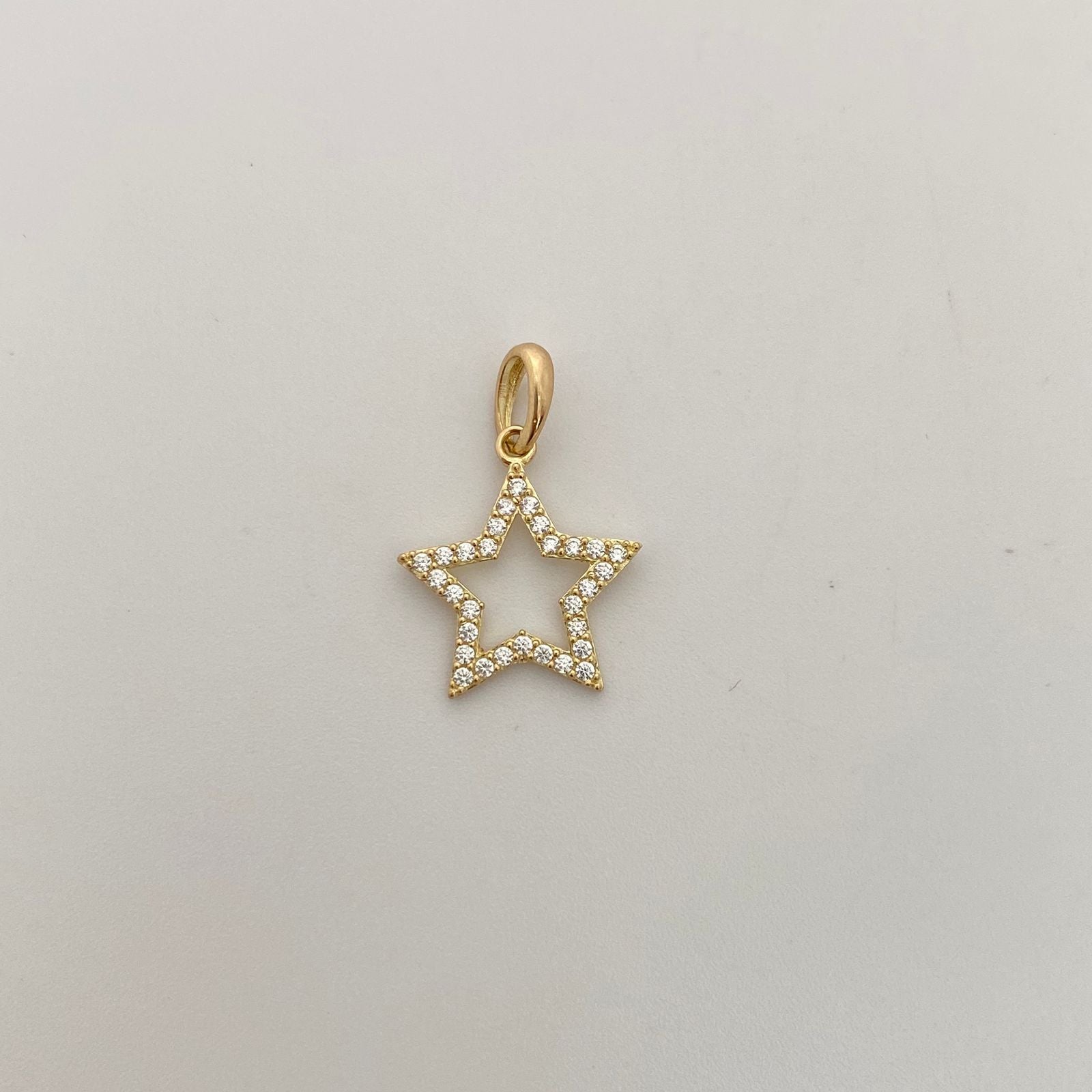 Dije Estrella Casting Blanco Oro amarillo 18k 1,15 Gr / 16 mm / 2,4 Cm