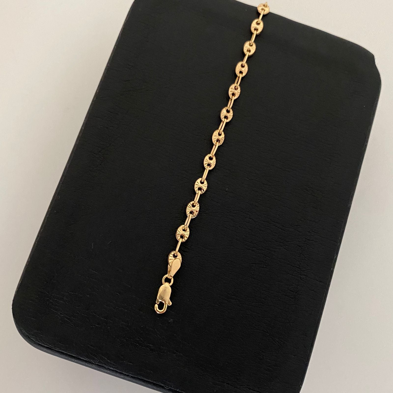 Pulso gc diamantado Oro amarillo 18k 2,95 Gr / 3,3 mm / 21 Cm Broche 0,30