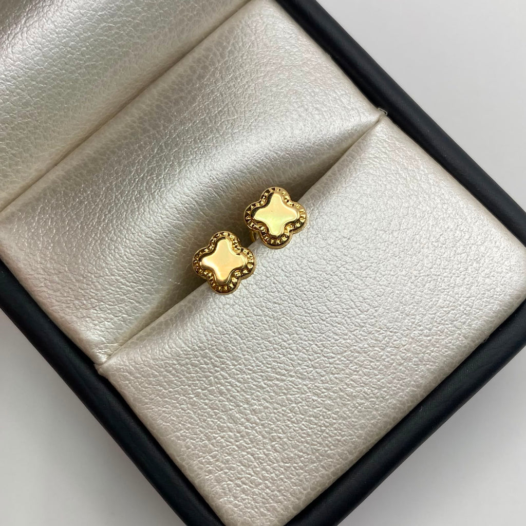 Topos Trebol borde diamantado Oro amarillo 18k 0,45 Gr / 5,9 mm