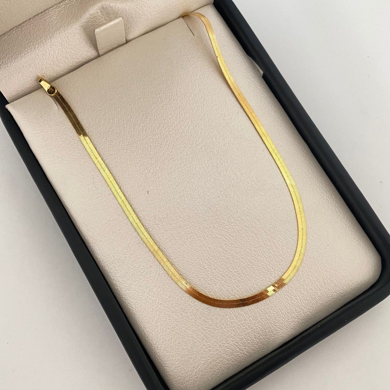 Pulso It Espejo Oro amarillo 18k +2 / 2,3 Gr / 2,4 mm / 18,1 Cm