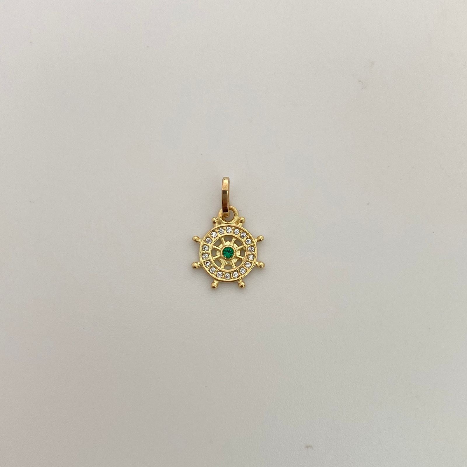 Dije Timon Casting Oro amarillo 18k 0,85 Gr / 10,8 mm / 1,5 Cm