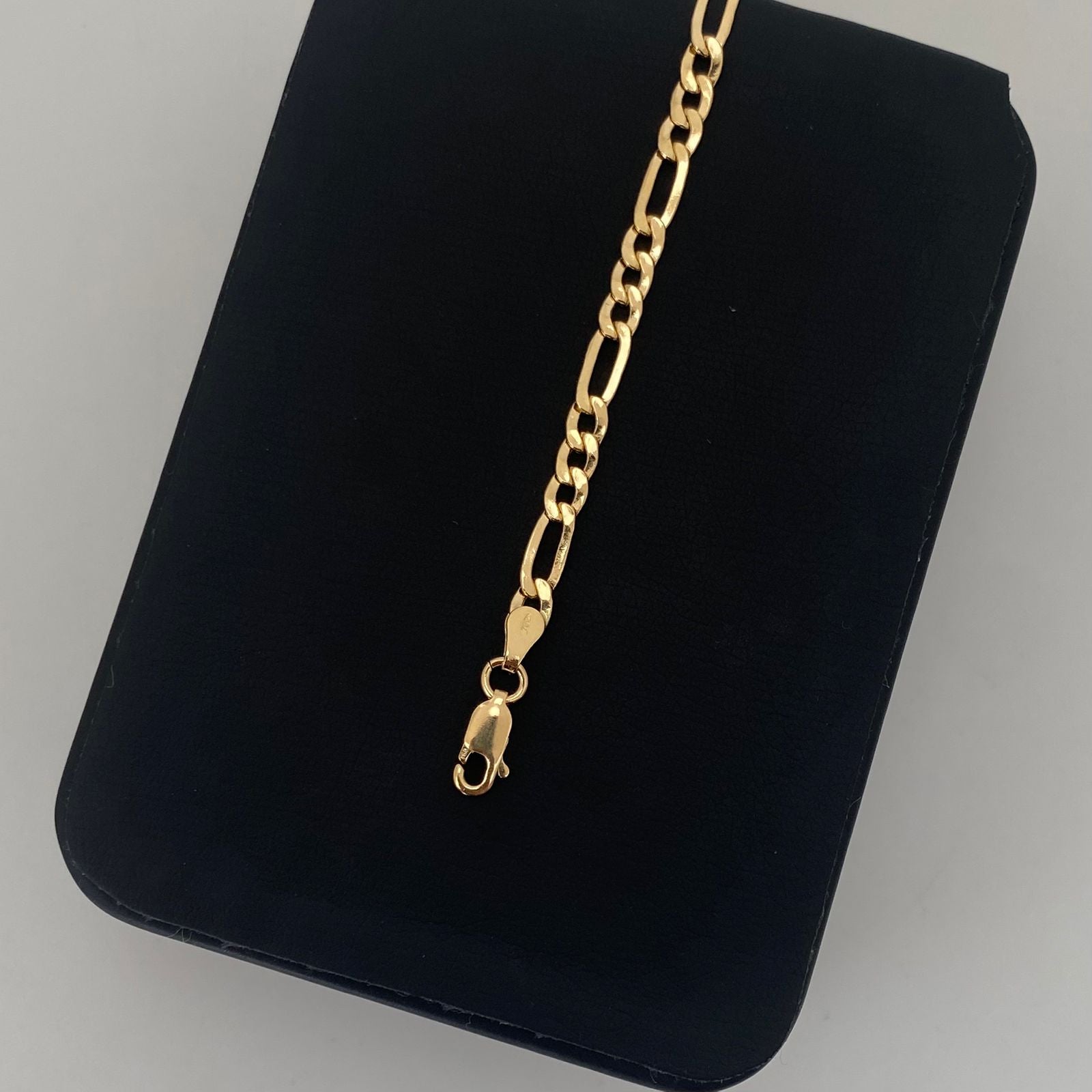 Pulso It 3x1 Oro amarillo 18k +1 / 3,55 Gr / 3,7 mm / 19 Cm