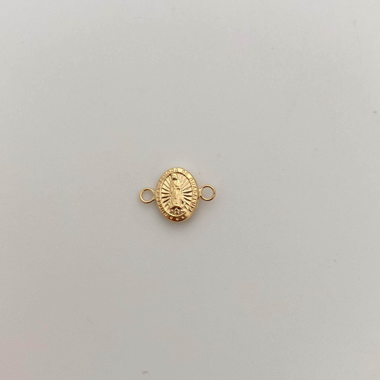 Herraje Virgen de Guadalupe Oro amarillo 18k 0,4 Gr / 1,3 Cm