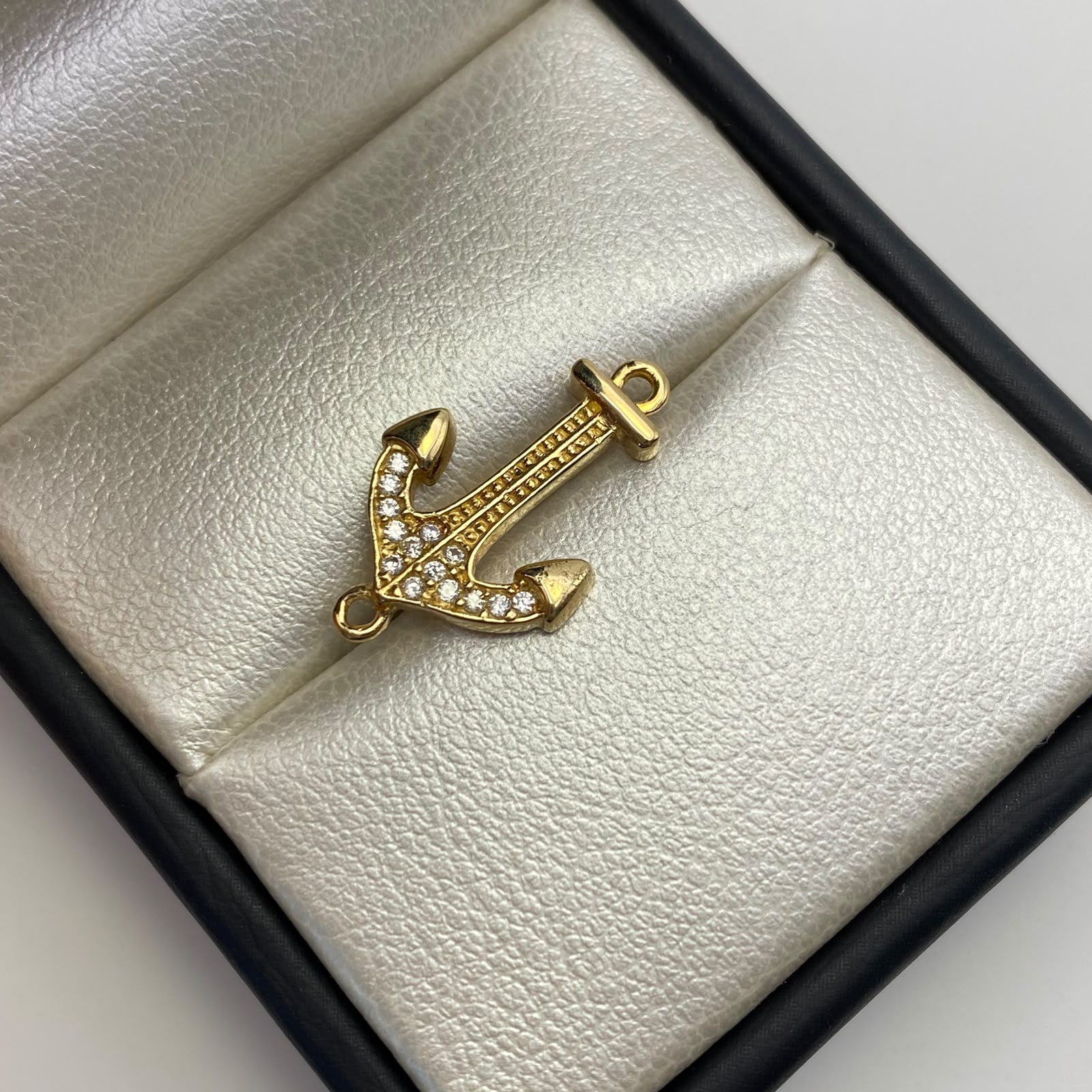 Herraje Ancla Casting Oro amarillo 18k 1,75 Gr / 2,1 Cm