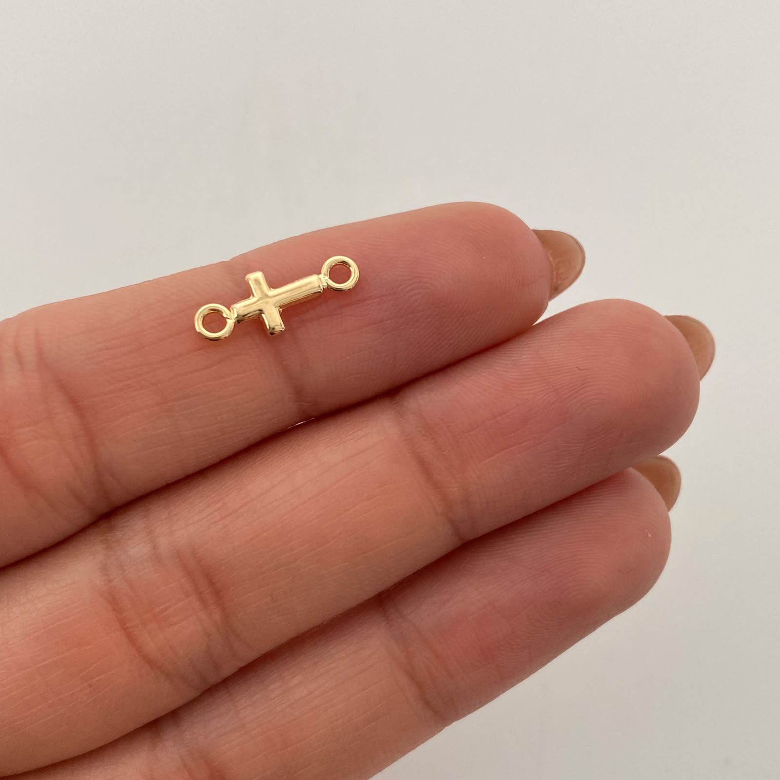 Herraje Cruz Oro amarillo 18k 0,2 Gr / 1,4 Cm