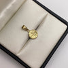 Dije San benito Oro amarillo 18k 0,55 Gr / 10,2 mm / 1,9 Cm