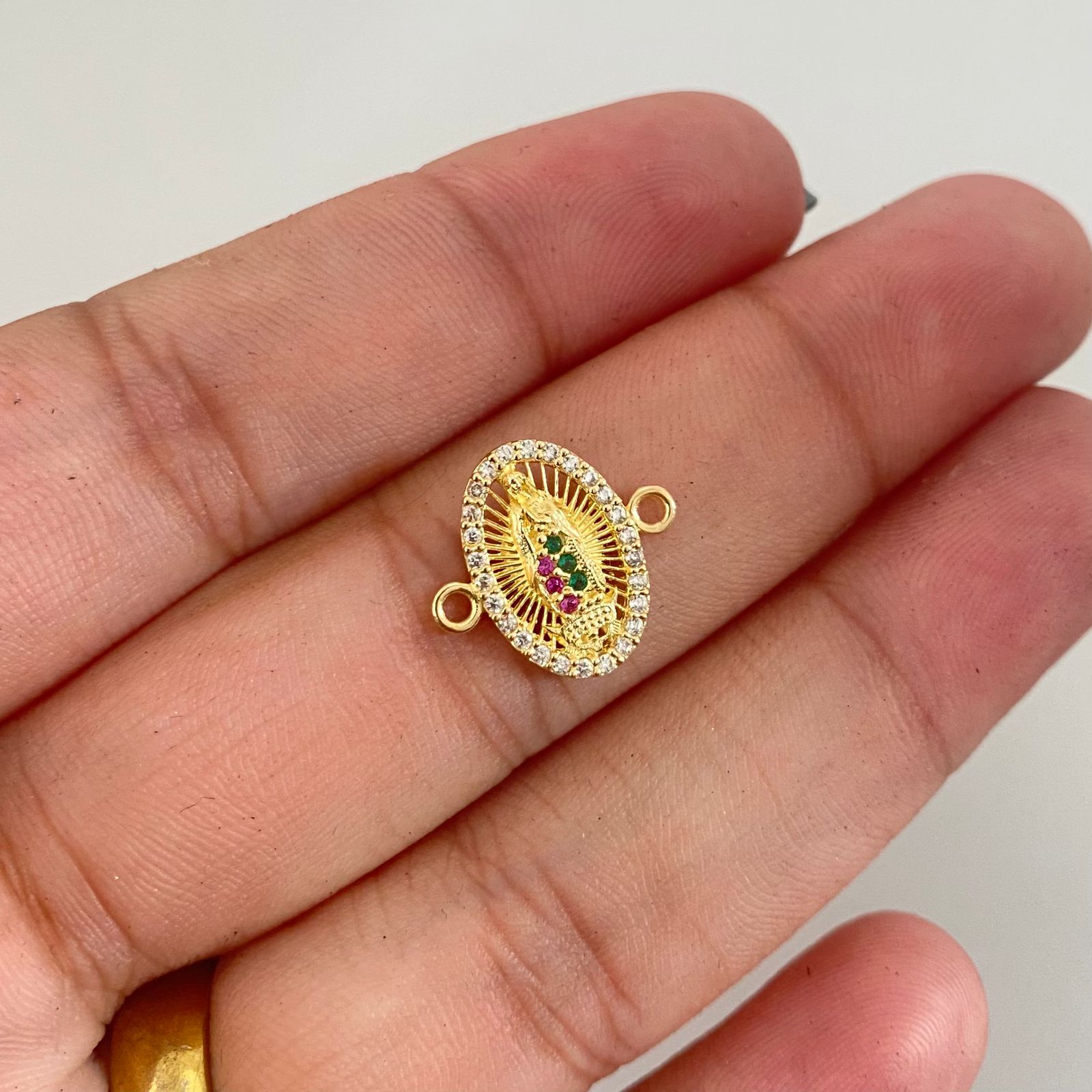 Herraje virgen guadalupe  Oro amarillo 18k 1,15 Gr / 1,5 Cm