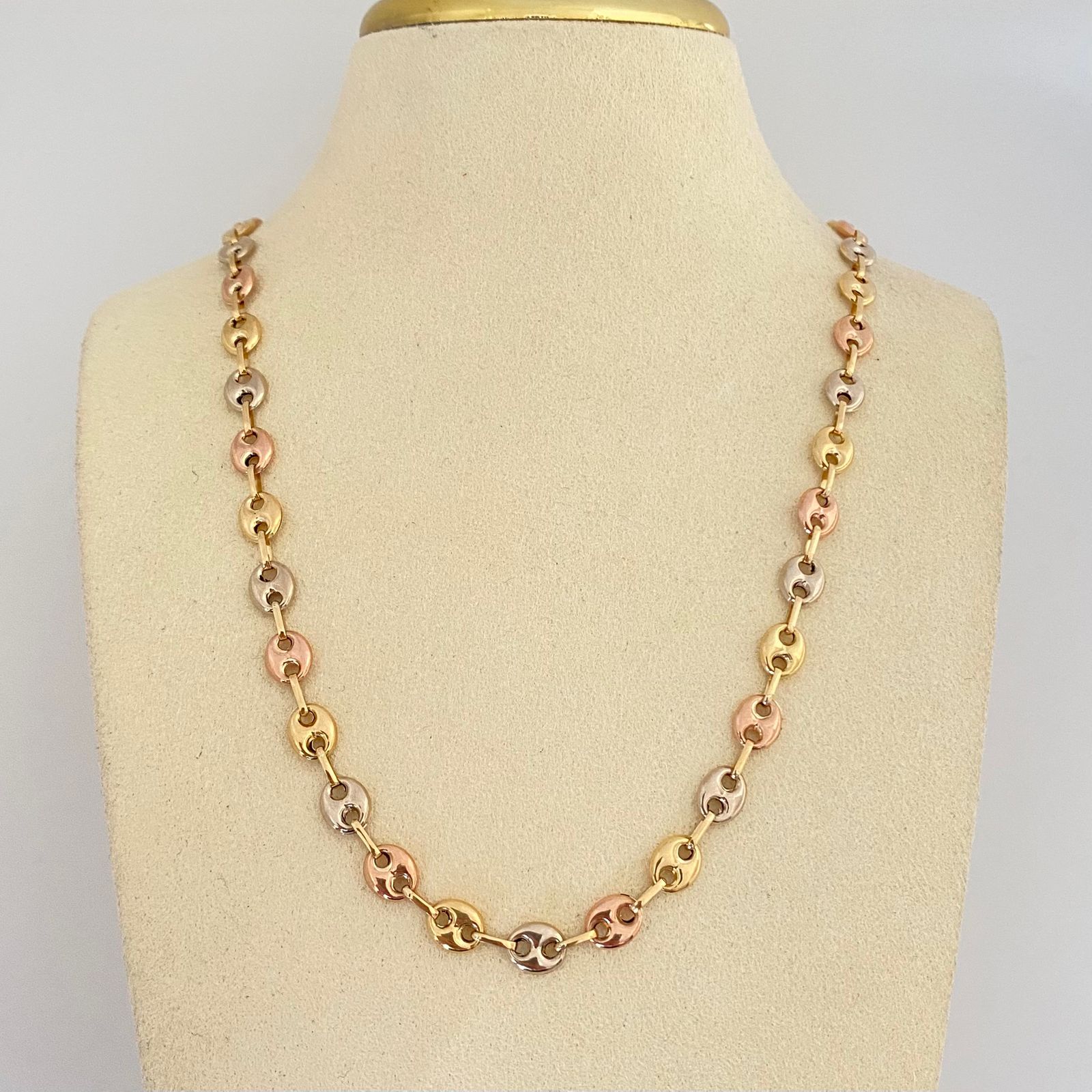 Cadena gc Tres oros 18k 10,35 Gr / 5,4 mm / 60 Cm Broche 1,00