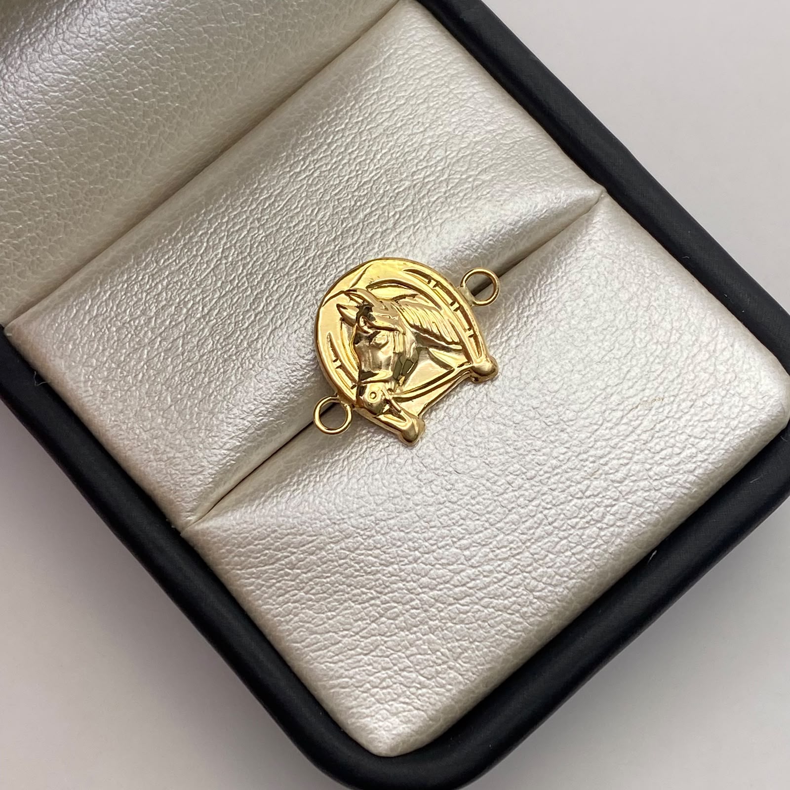 Herraje herradura caballo Oro amarillo 18k 0,8 Gr / 1,8 Cm