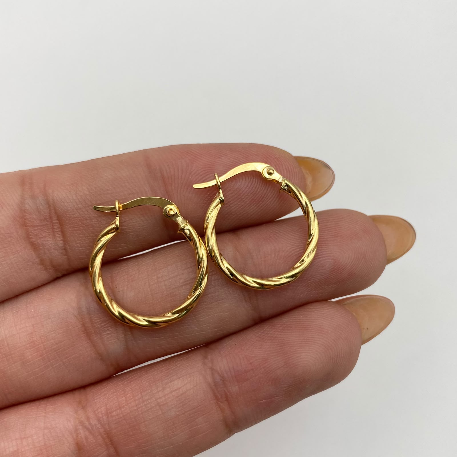 Candonga delgada Oro amarillo 1,2 Gr / 2 Cm