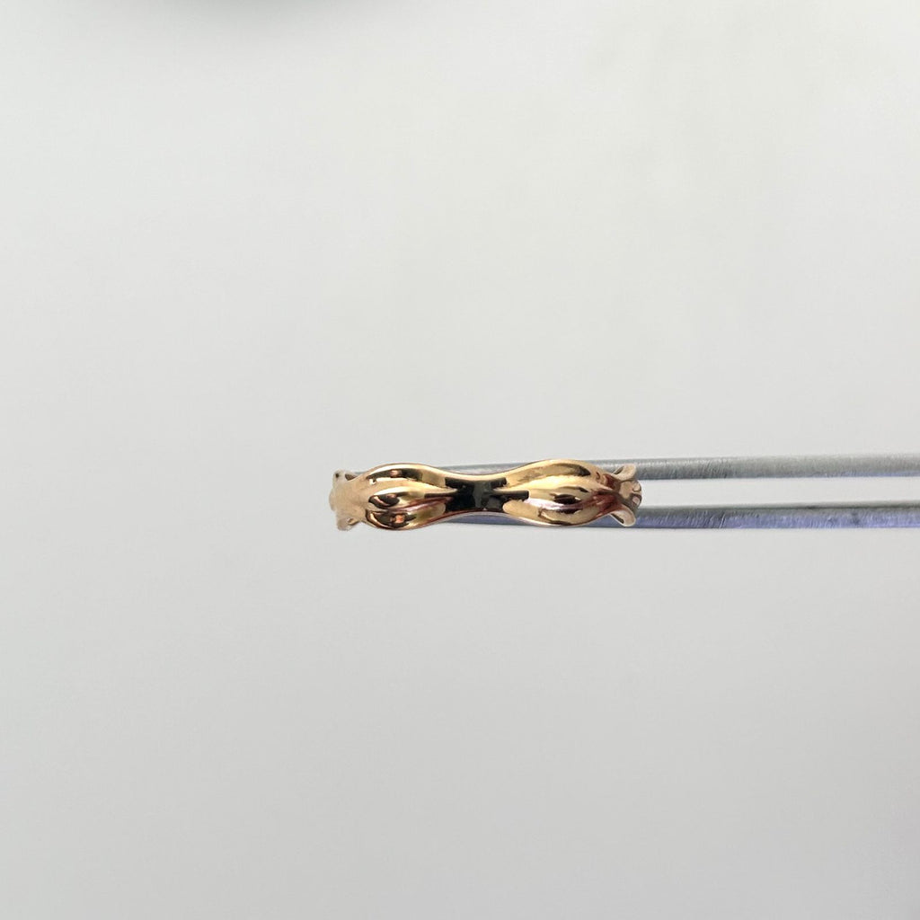 Anillo Ondas Oro amarillo 18k / Talla 7 / 1,4 Gr / 2,3 mm