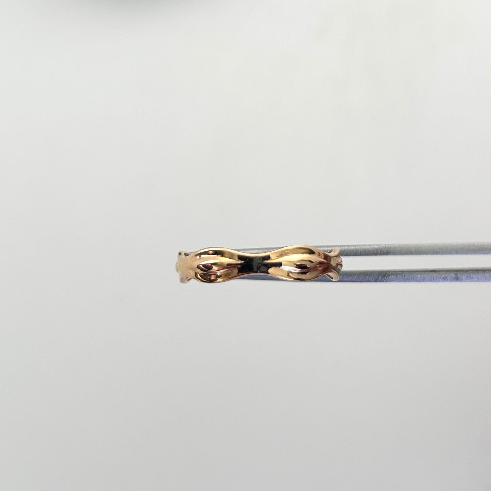 Anillo Ondas Oro amarillo 18k / Talla 7 / 1,4 Gr / 2,3 mm