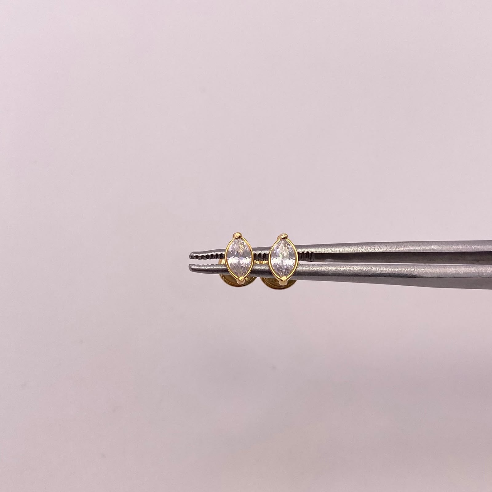 Topos Circon blanco Oro amarillo 18k 0,65 Gr / 3,8 mm