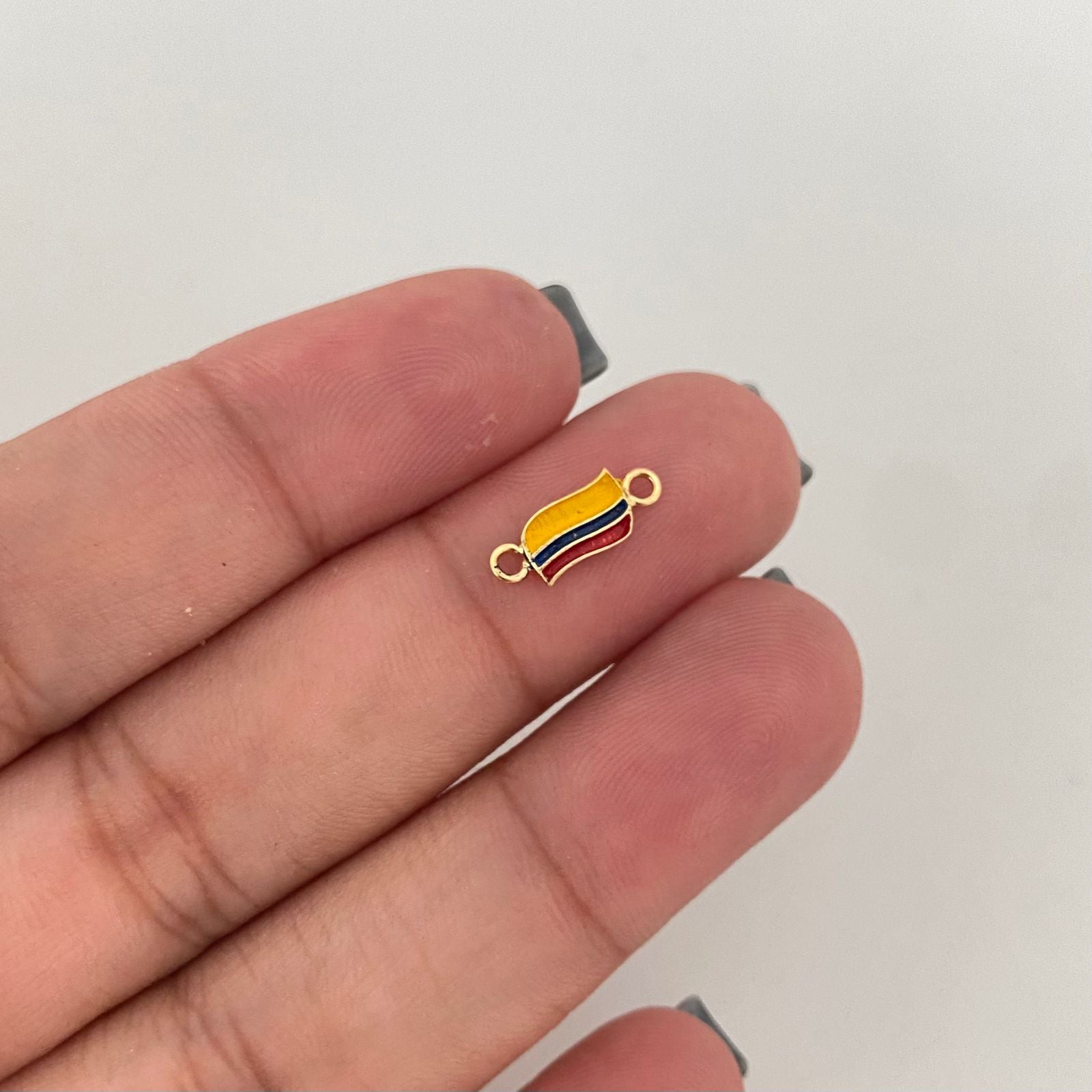 Herraje bandera de colombia Oro amarillo 18k 0,30 Gr / 1,2 Cm