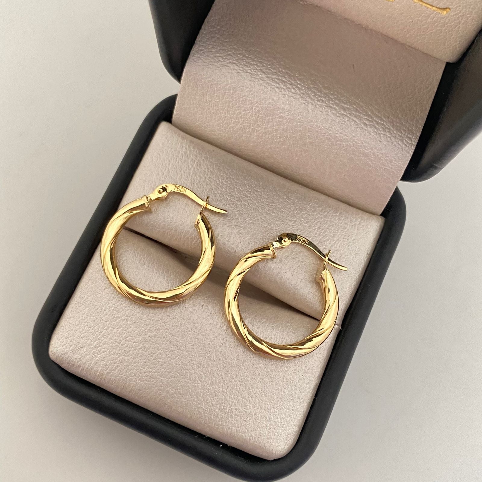 Candonga doble línea Oro amarillo 18k 1,80 Gr / 2,2 Cm