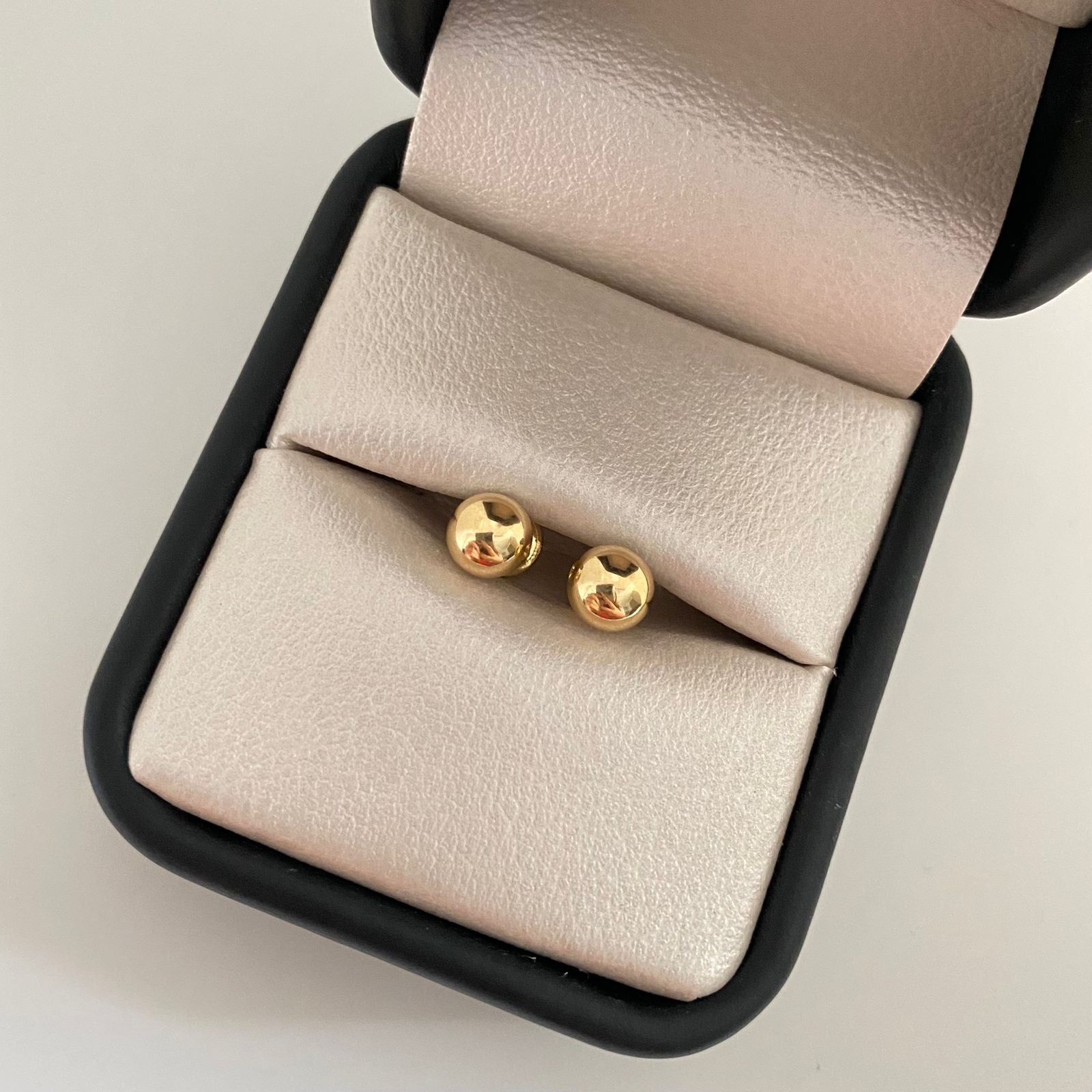 Topos media bola lisa Oro amarillo 18k 0,6 Gr / 6,0 mm
