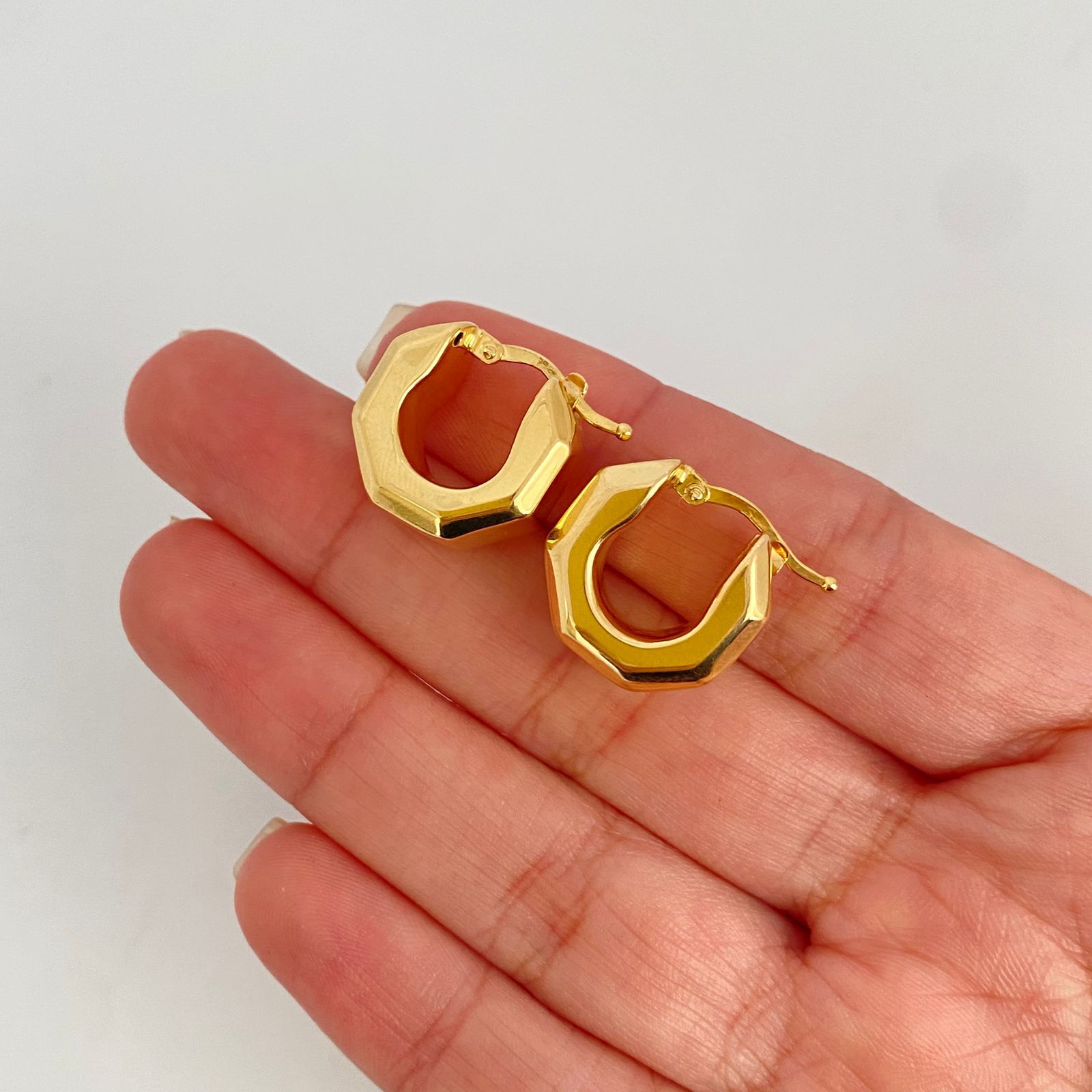 Candonga It tipo tuerca inflada (Joya) Oro amarillo 18k 3,80 Gr / 1,5 Cm