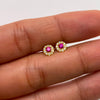 Topos Circulo borde blanco y centro fucsia Oro amarillo 18k 0,75 Gr / 5,4 mm
