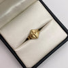 Anillo Troquel cruz  Oro amarillo 18k / Talla 7 3/4 / 1,55 Gr / 2,6 mm