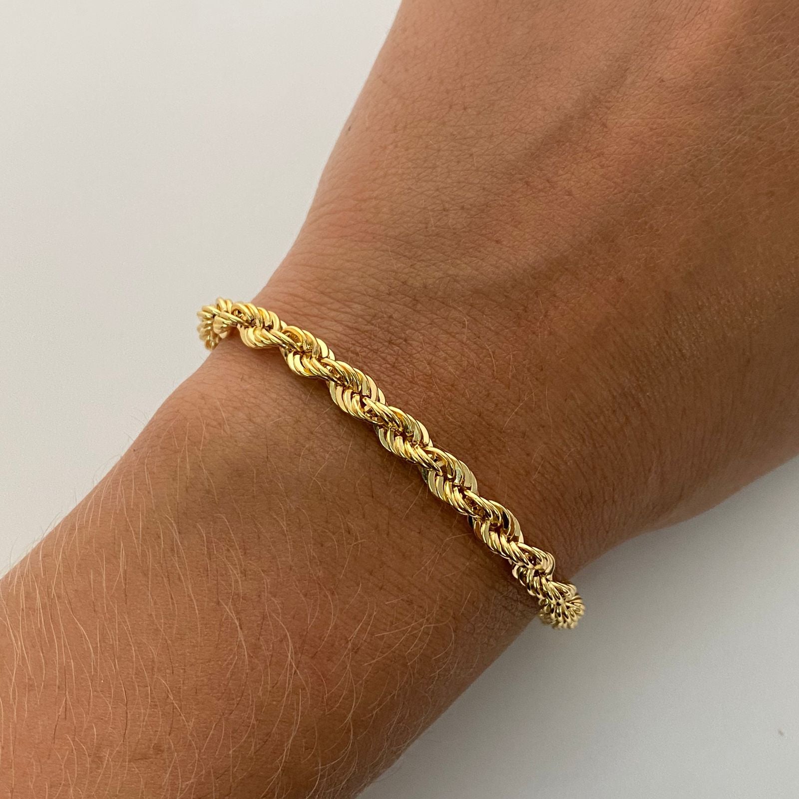 Pulso It Lazo  Oro amarillo 18k +1 / 4,90 Gr / 4,7 mm / 19,5 Cm