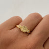 Anillo 15 Flor circon Oro amarillo 18k / Talla 8 / 2,15 Gr