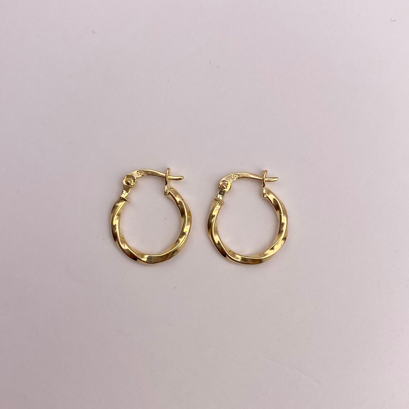 Candonga entorchada Oro amarillo 18k 0,8 Gr / 1,5 Cm