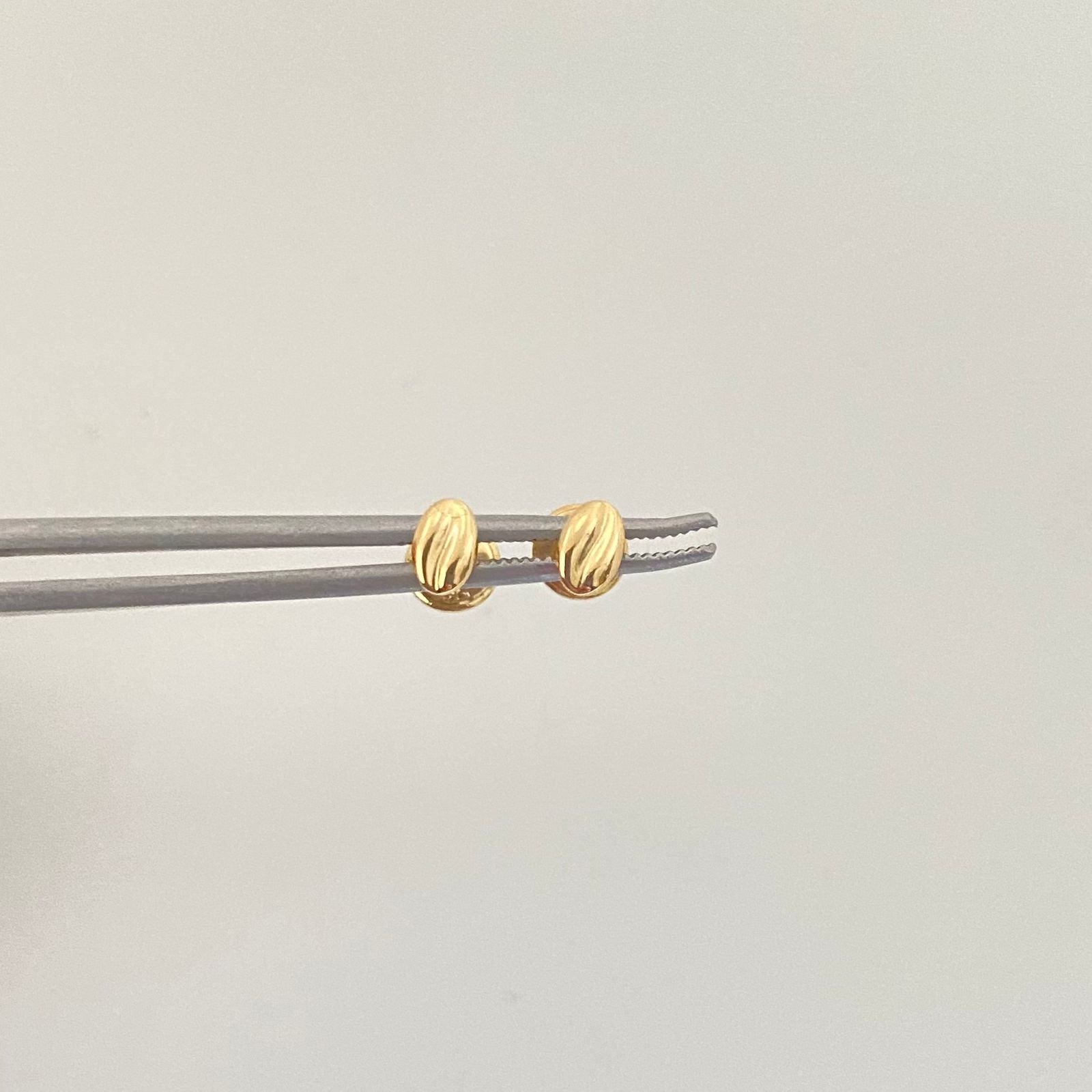 Topos grano de café Oro amarillo 18k 0,45 Gr / 3,5 mm