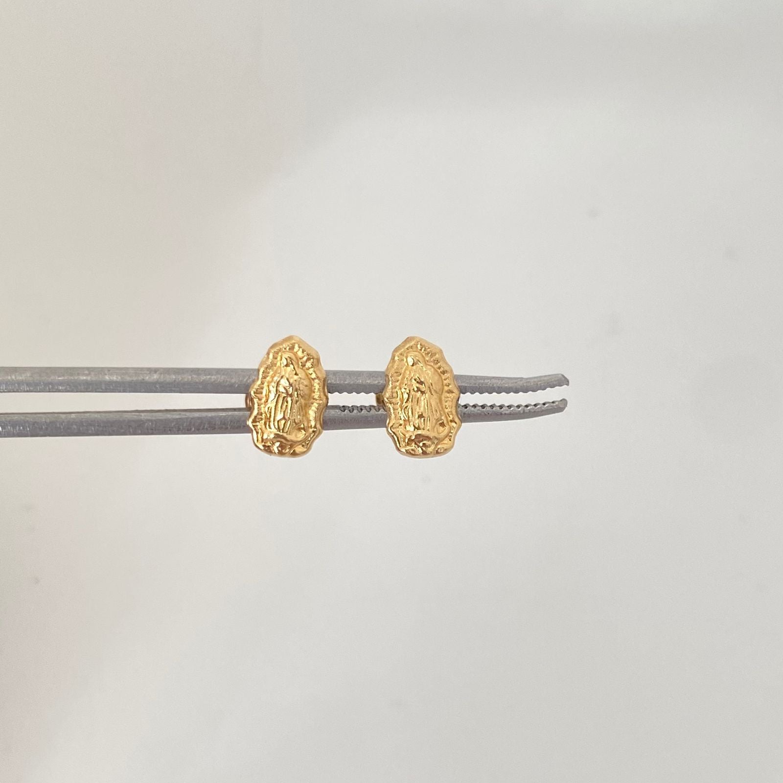 Topos virgen guadalupe silueta Oro amarillo 18k 0,65 Gr / 5,2 mm