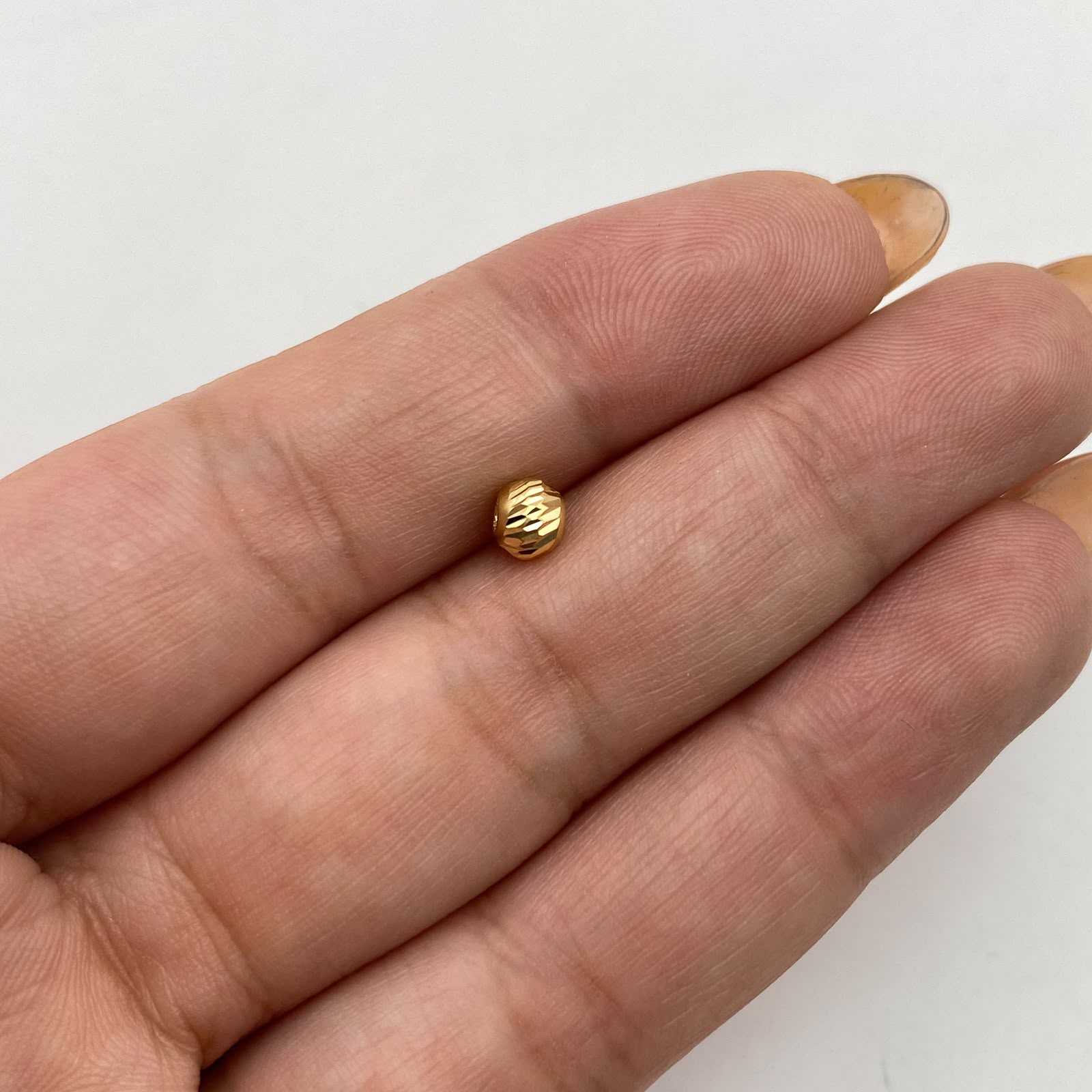 Bola Diamantada 5mm Oro amarillo 18k 0,1 Gr